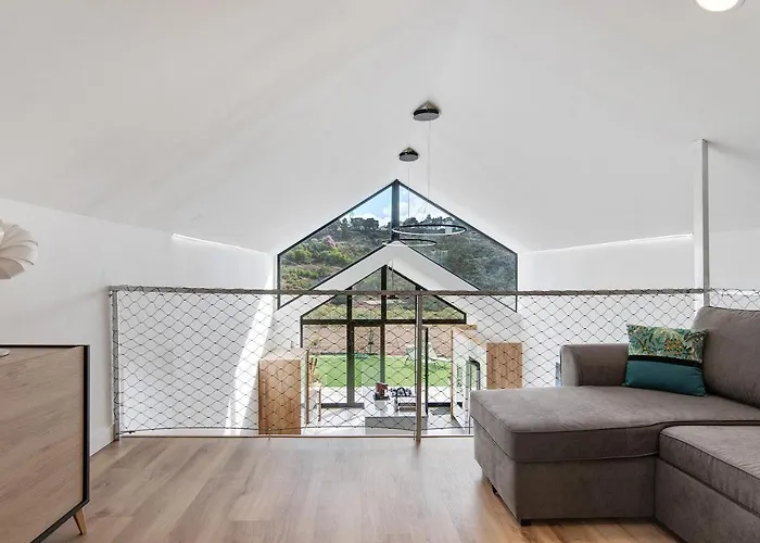 Enora Лас-Пальмас-де-Гран-Канария