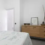 Enora *