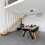 Enora Villa *